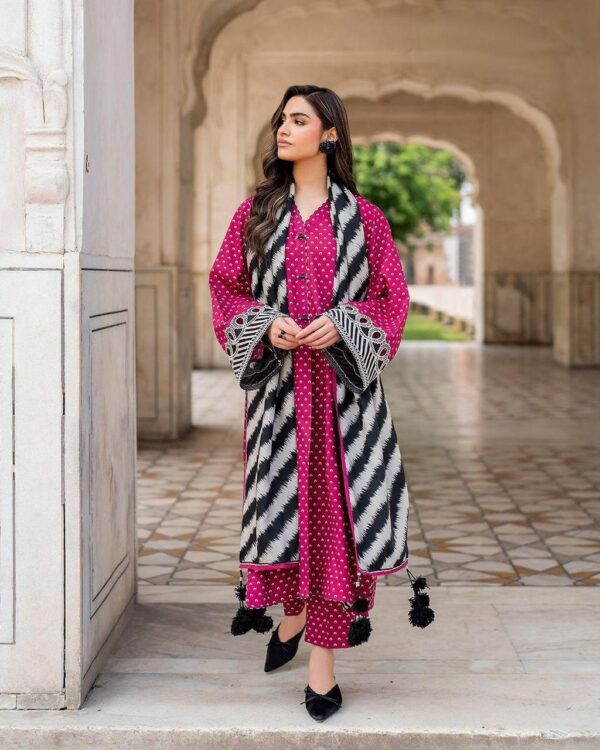 ChatGPT said: 3-piece lawn suit featuring a beautifully printed lawn shirt, paired with a soft voile printed dupatta and a matching trouser. Perfect for everyday elegance and breathable comfort